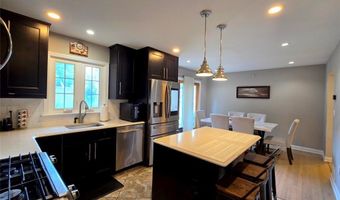 202 Pleasant Ave, Bergenfield, NJ 07621