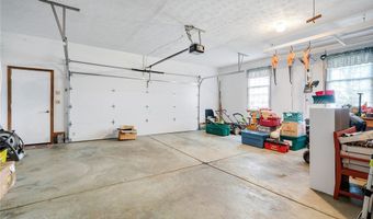 6369 Ridgeview Ave, Austintown, OH 44515