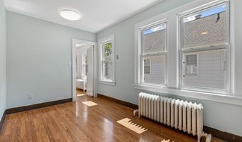 135 Dover Rd, West Hartford, CT 06119