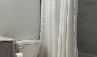 217 Edgewood Dr, Bardstown, KY 40004