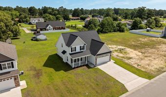 853 Mulligan Dr, Ayden, NC 28513