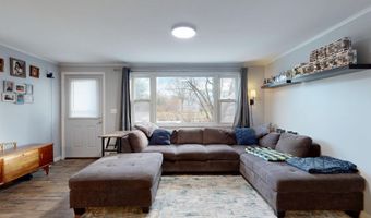 6 Cecile Ave, Augusta, ME 04330