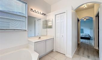 2421 CIMMARON ASH Way, Apopka, FL 32703