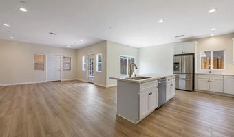 1135 E 3rd Ave, Escondido, CA 92025