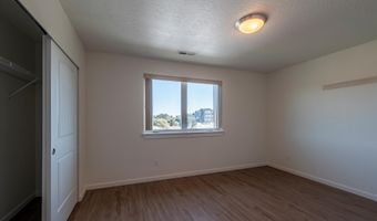 87142 VESTA Ln, Bandon, OR 97411