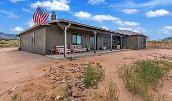 1564 S Flores Ln, Benson, AZ 85602