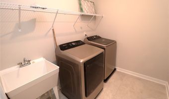 2151 Maggie Valley Dr, Apex, NC 27502