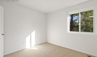 11413 E Ellsworth Pl, Aurora, CO 80010