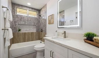 98-508 Kamahao Pl 68, Pearl City, HI 96782