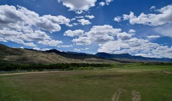 N Fork Hwy, Cody, WY 82414