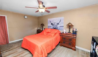 517 TANGLEWOOD Dr, Auburndale, FL 33823
