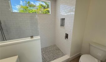 212 OAK Ave, Anna Maria, FL 34216