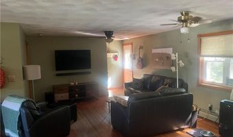 90 Brookdale St, Cumberland, RI 02864