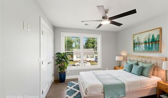 10 Sherwood Ave, North Providence, RI 02911