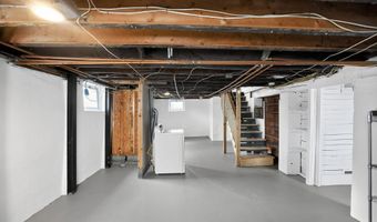 1802 LAWRENCE St NE, Washington, DC 20018