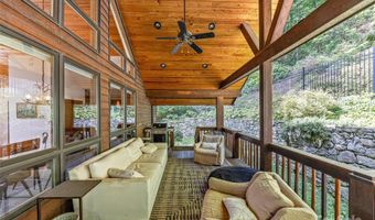 10 Beaverbrook Ct, Asheville, NC 28804