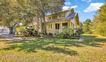 119 Washington St, Bay St. Louis, MS 39520