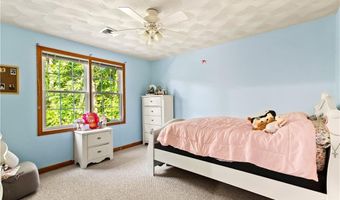 24 Poppy Hill Dr, Johnston, RI 02919