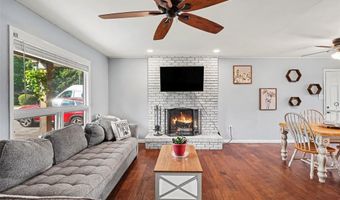 11 Windswept Dr, Arnold, MO 63010