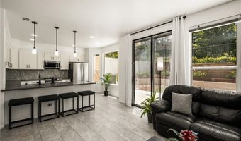 8610 E Silver Rdg, Anaheim, CA 92808