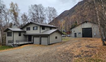 20527 Mark Cir, Chugiak, AK 99567