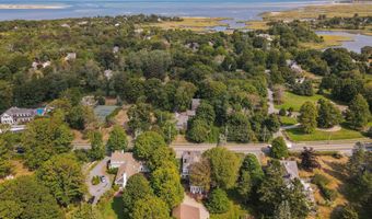 4259 Main St, Barnstable, MA 02630