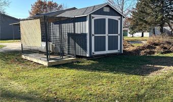 505 NW Bergen St, Adams, MN 55909