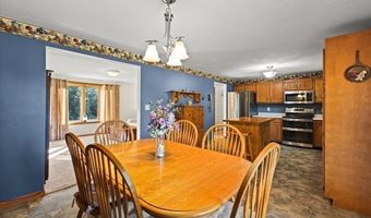 20 Stanley Ave, Berkley, MA 02779