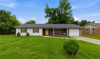 703 NW J St, Bentonville, AR 72712
