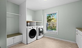 351 Heritage Dr, Addison, MI 48381