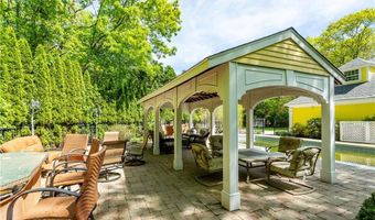 15 Justin Rd, East Greenwich, RI 02818