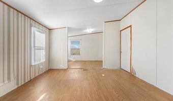 7417 Greenfield Dr, Alvarado, TX 76009