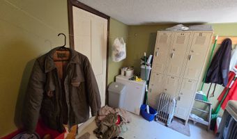 2375 Milo Rd, Abilene, KS 67410