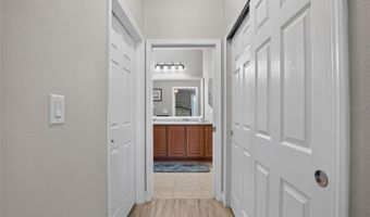 342 BLUEWATER FALLS Ct, Apollo Beach, FL 33572
