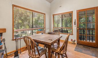 1590 Dorothea Ave, Fallbrook, CA 92028
