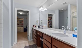 71 Kendall Ct 71, Bedford, MA 01730