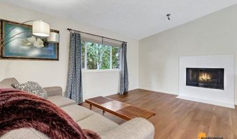 7031 Cheryl St, Anchorage, AK 99518