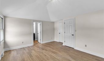 10 San Mateo Ct, Amherst, NY 14051