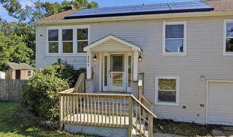201 Pacific Ave, Barnegat, NJ 08005