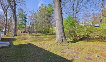 2 Perham St, Bedford, MA 01730