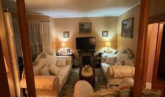 240-242 Vrooman Avenue Unit 2Nd Floor 2Nd Floor, Amsterdam, NY 12010