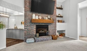 134 Moonlight Valley Dr, Ash Grove, MO 65604