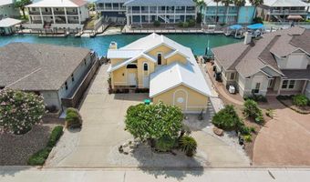 129 Sea Breeze Dr, Aransas Pass, TX 78336