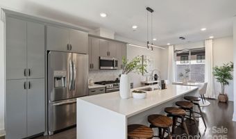 919 Cityscape Dr, Charlotte, NC 28205