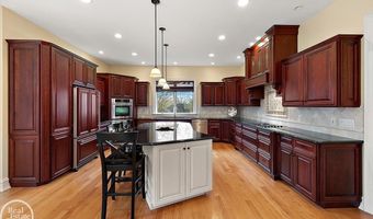 170 Fern Dr #11, Addison Twp., MI 48367