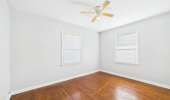 916 Alhambra Dr, Anderson, IN 46012