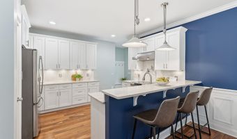 56 Wade Hampton Dr, Beaufort, SC 29907