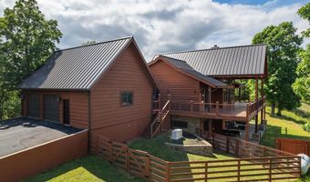 685 River Oaks Dr, Big Sandy, TN 38221
