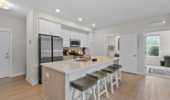 43795 TRANSIT Sq 107, Ashburn, VA 20147
