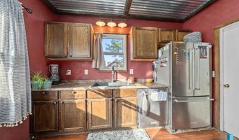 500 W Spruce St, Beresford, SD 57004
